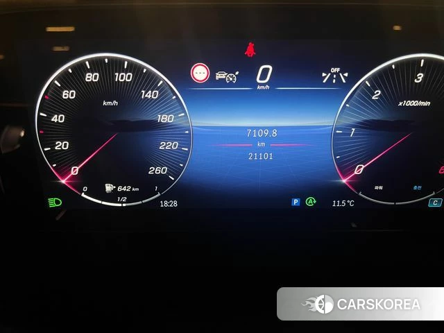 Mercedes-Benz GLC-Class X254 2023 Белый из Кореи, фото 6
