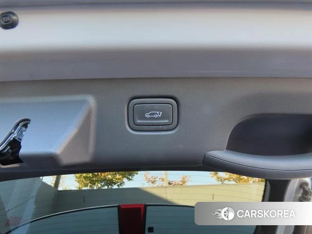 Hyundai The New Kona id 5000611 из Кореи 16