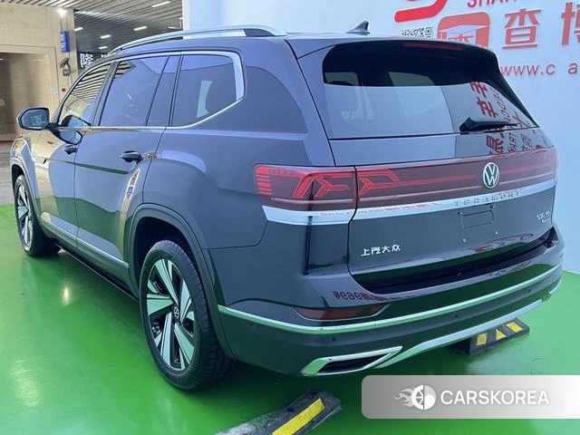 Volkswagen Teramont 2022 Черный из Китая, фото 6