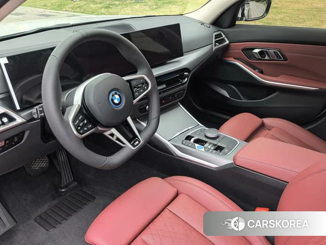 BMW i3 2025 Белый из Китая, фото 6