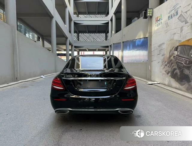 Mercedes-Benz E-Class 2020 Черный из Китая, фото 6