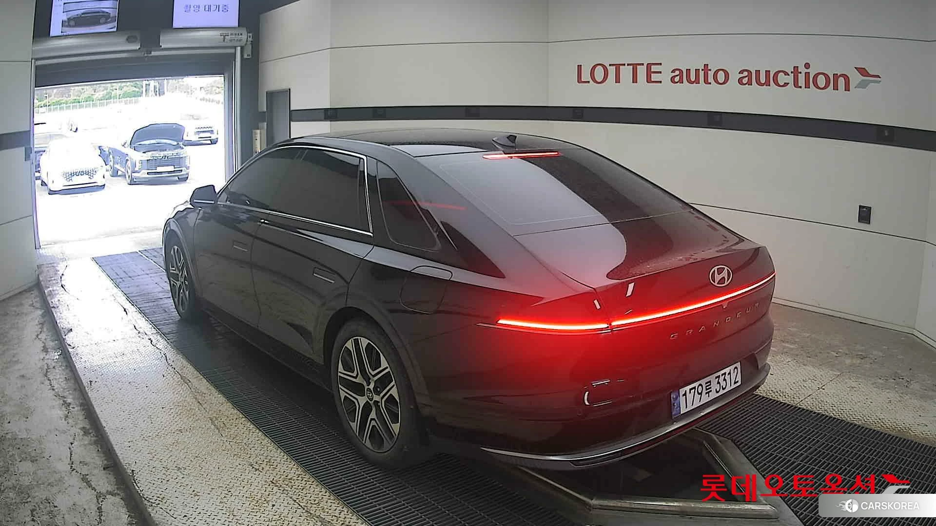 Hyundai Grandeur Hybrid id 4984603 из Кореи 33