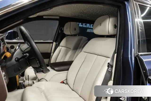 Rolls-Royce Phantom id 3449563 из Кореи 8
