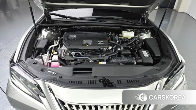 Lexus ES300h 7th generation id 5011043 из Кореи 16