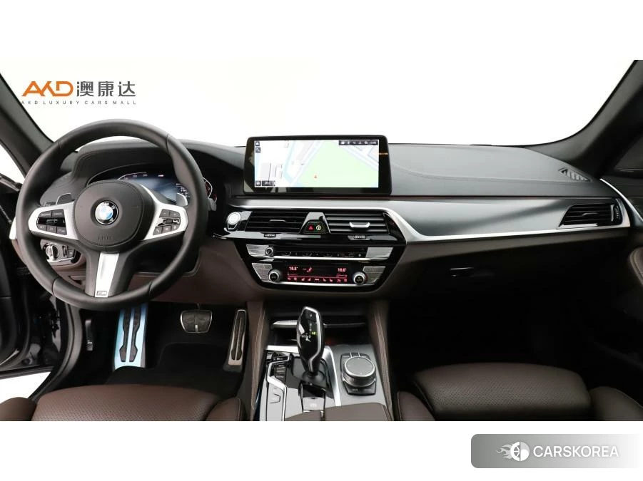 BMW 5 series 2020 Черный из Китая, фото 6