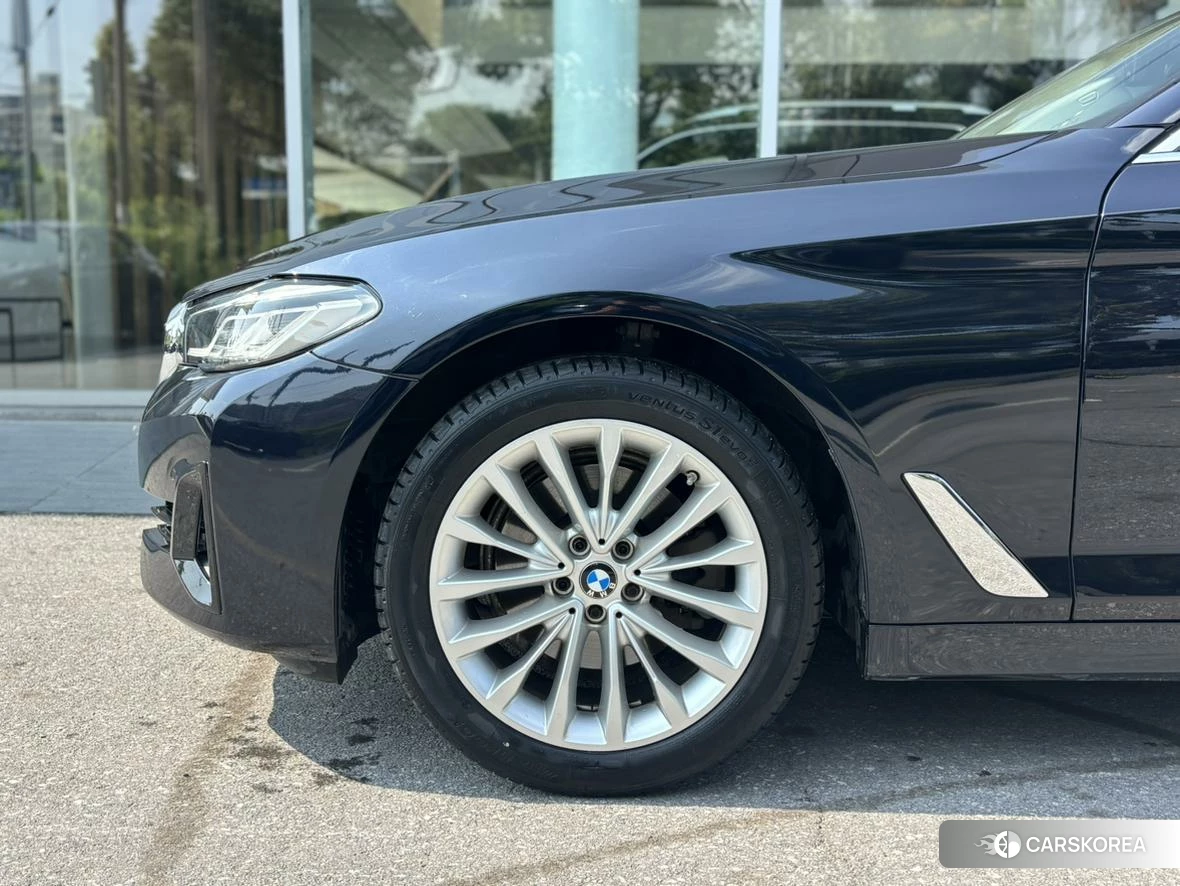 BMW 5 series 2021 Черный из Китая, фото 6