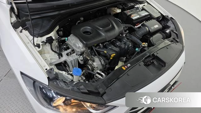 Hyundai Avante AD id 4765506 из Кореи 16