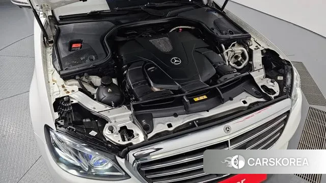 Mercedes-Benz E-Class W213 id 3344786 из Кореи 16