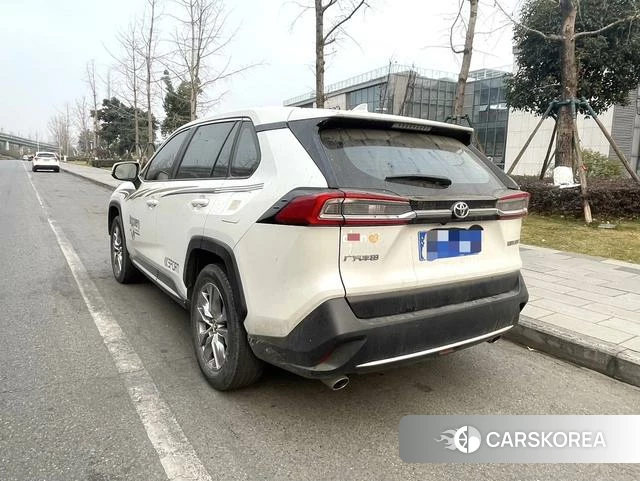 Toyota Wildlander 2023 Белый из Китая, фото 6