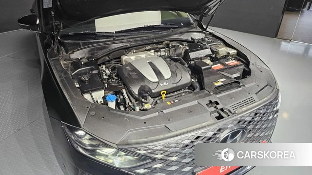 Hyundai The New Grandeur IG id 4746330 из Кореи 31