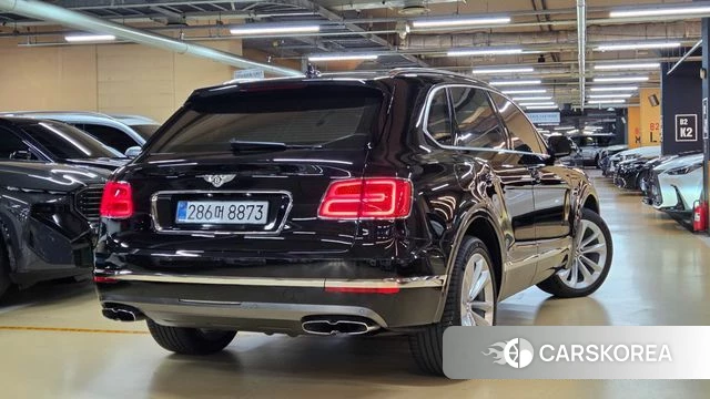 Bentley Bentayga id 4759618 из Кореи 16