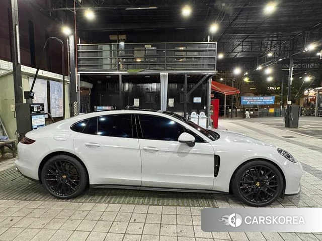 Porsche Panamera (971) id 4967693 из Кореи 8