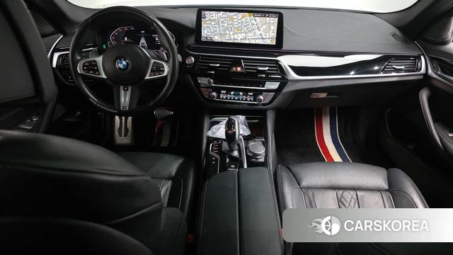 BMW 5 Series (G30) id 4985985 из Кореи 35