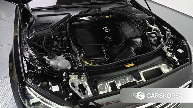 Mercedes-Benz E-Class W214 id 5039144 из Кореи 28