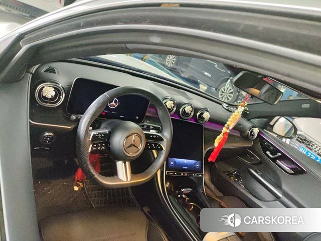 Mercedes-Benz C-class 2024 Белый из Китая, фото 6
