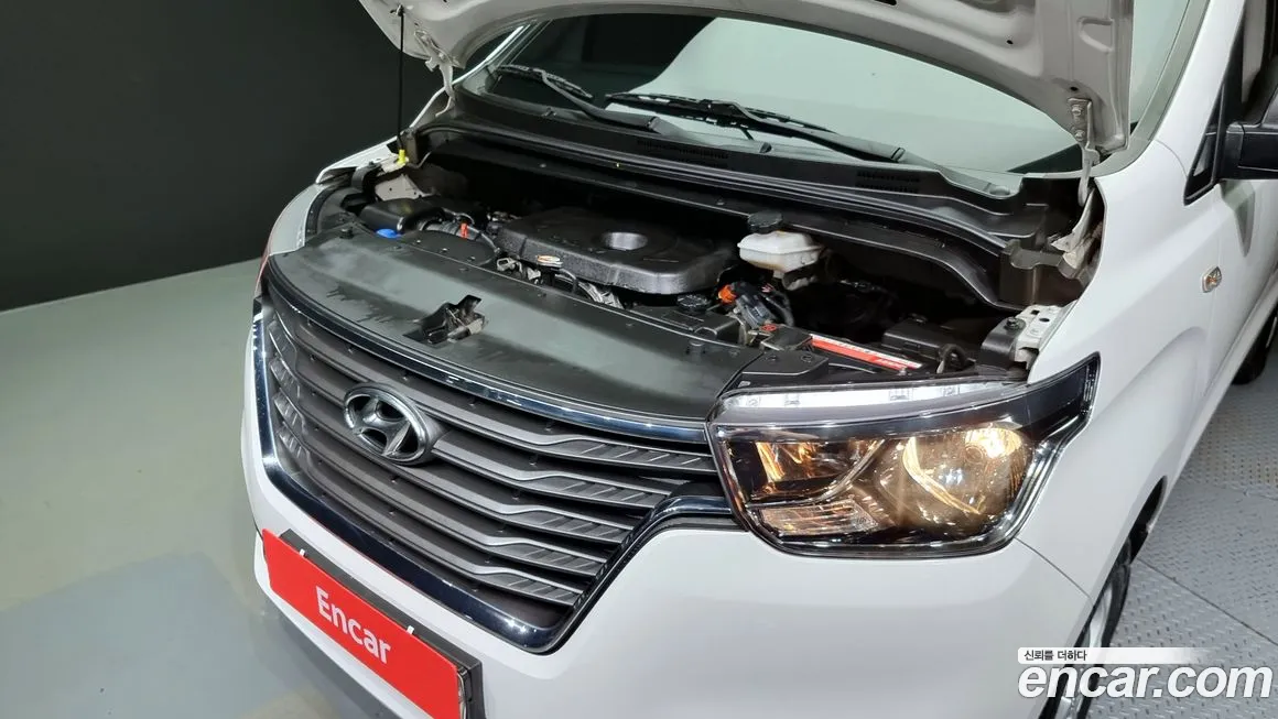Hyundai The New Grand Starex id 2036578 из Кореи 16
