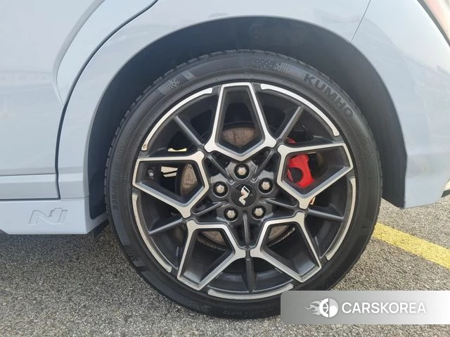 Hyundai The New Kona id 4697385 из Кореи 16