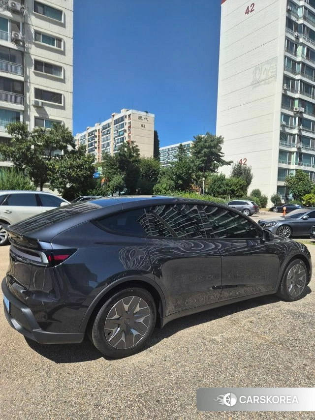 Tesla Model Y 2026 Серый из Кореи, фото 6