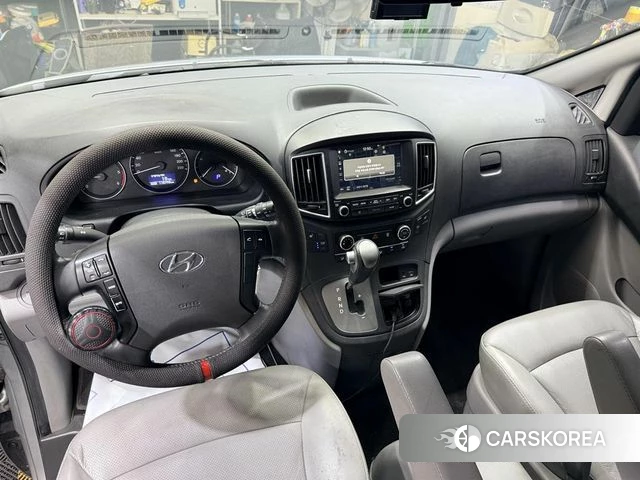 Hyundai The New Grand Starex id 5042251 из Кореи 16