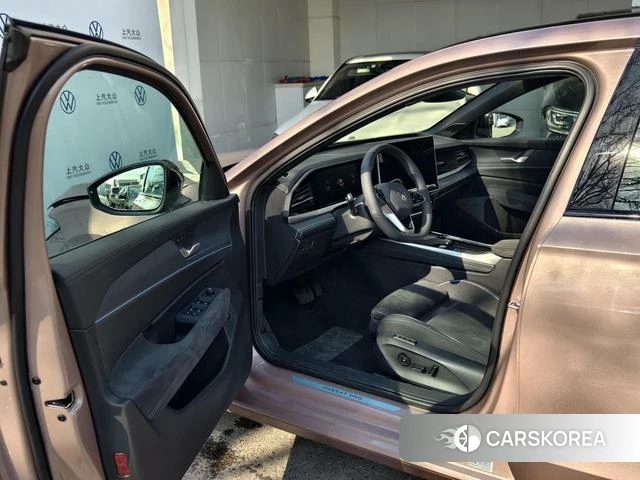 Volkswagen Passat 2024 Другой из Китая, фото 6