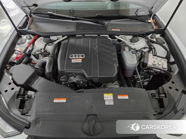 Audi A6 (C8) id 5015845 из Кореи 14