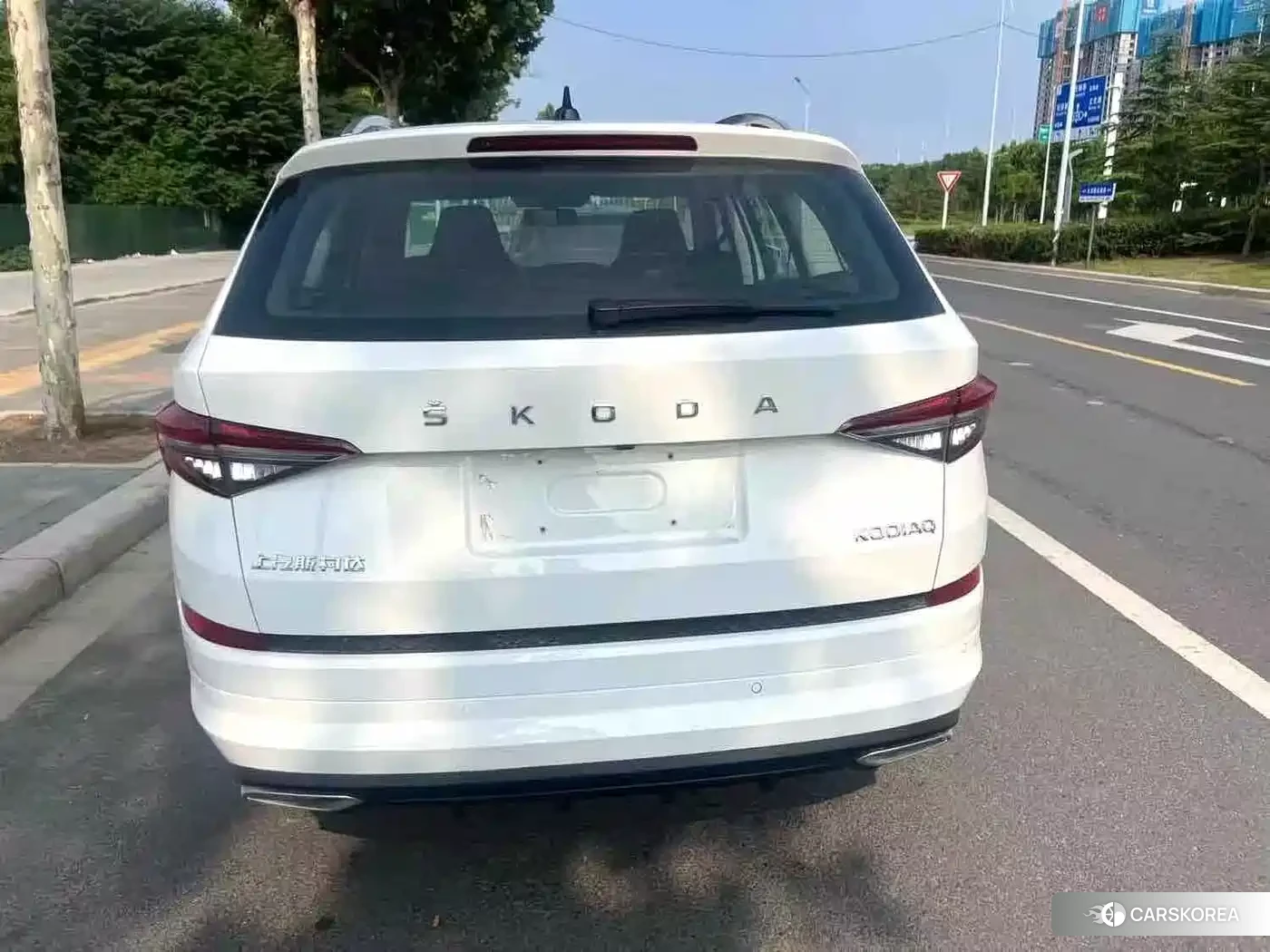 Skoda Kodiaq 2024 Белый из Китая, фото 6