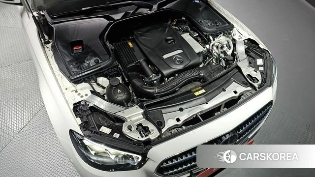Mercedes-Benz E-Class W213 id 5017732 из Кореи 32