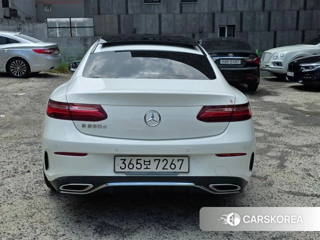 Mercedes-Benz E-Class W213 id 5018804 из Кореи 16