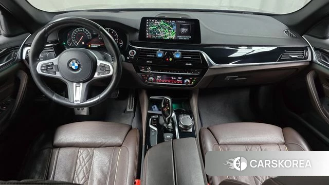 BMW 5 Series (G30) id 5035628 из Кореи 29