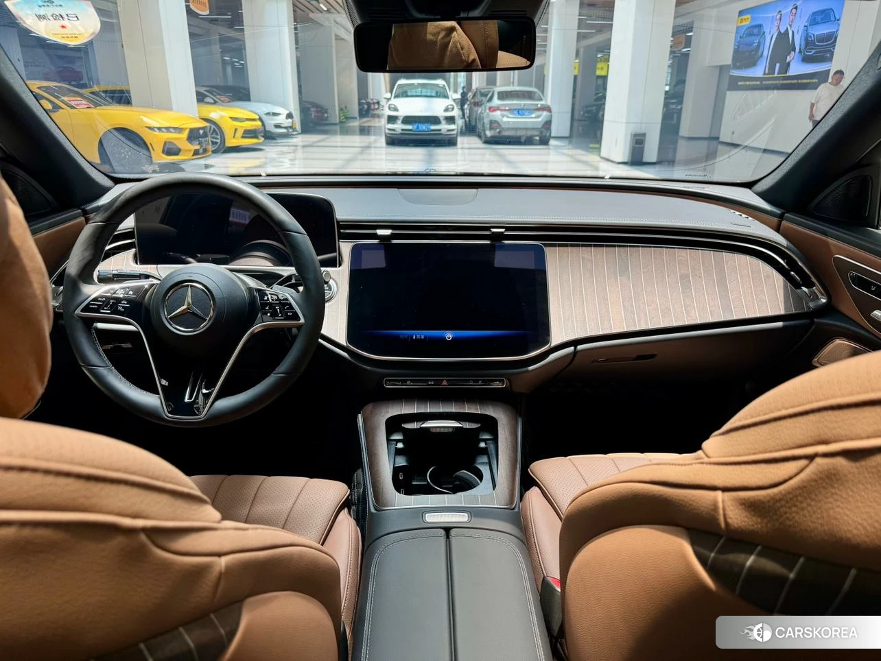 Mercedes-Benz E-Class 2024 Черный из Китая, фото 6