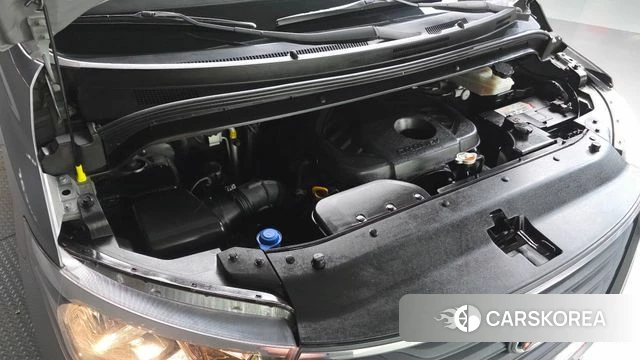 Hyundai The New Grand Starex id 4952690 из Кореи 16