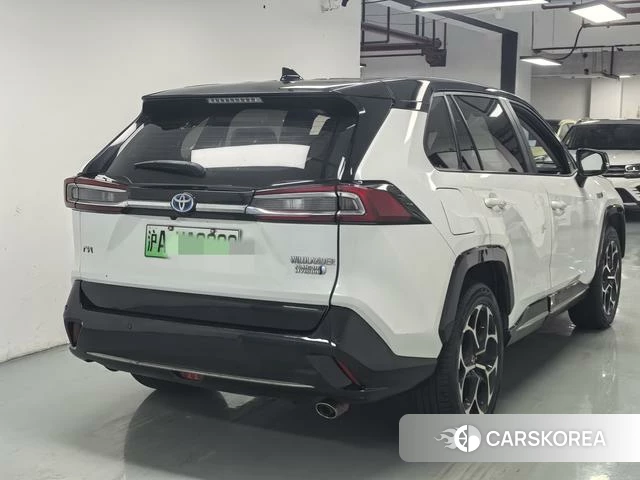 Toyota Wildlander 2021 Белый из Китая, фото 6