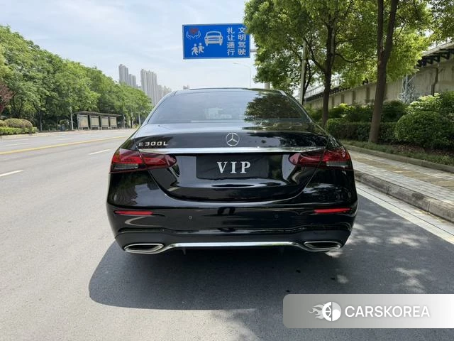 Mercedes-Benz E-Class 2021 Черный из Китая, фото 6