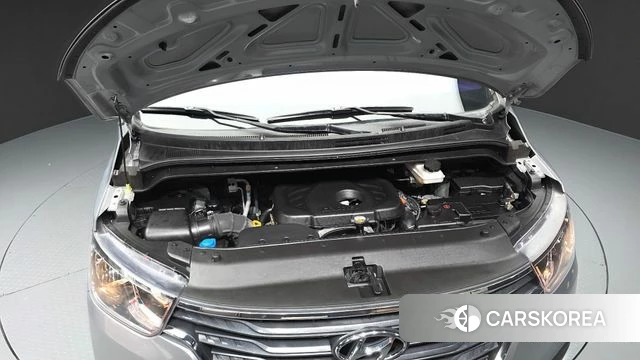 Hyundai The New Grand Starex id 4672420 из Кореи 26