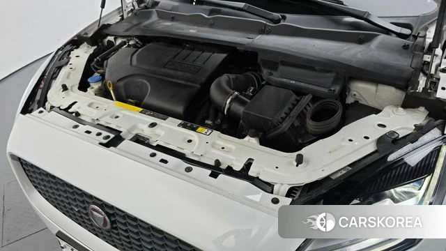 Jaguar E-PACE id 5042006 из Кореи 32