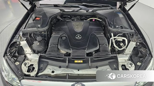 Mercedes-Benz E-Class W213 id 4952307 из Кореи 28