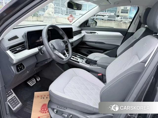 Volkswagen Tavendor 2023 Черный из Китая, фото 6