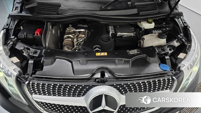 Mercedes-Benz V-Class id 5034633 из Кореи 16