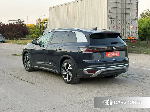 Volkswagen ID.6 CROZZ 2023 Синий из Китая, фото 6