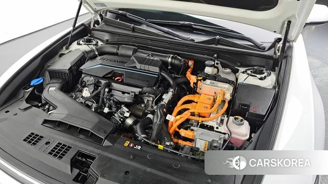 Hyundai Grandeur Hybrid (GN7) id 5016514 из Кореи 29