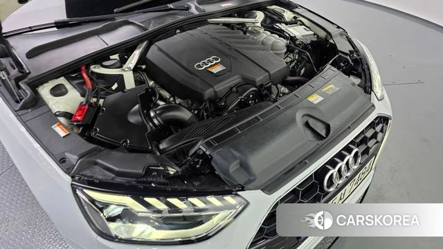Audi A4 (B9) id 4986842 из Кореи 31