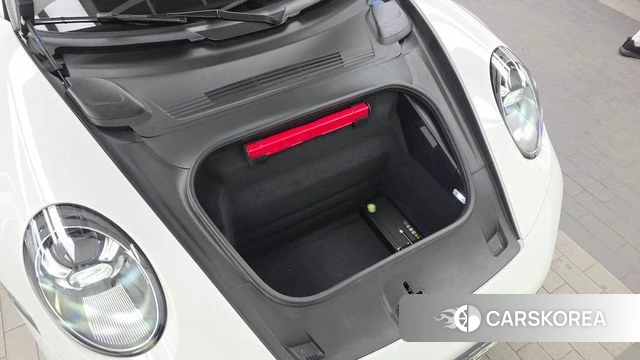 Porsche 911(992) id 4764449 из Кореи 26