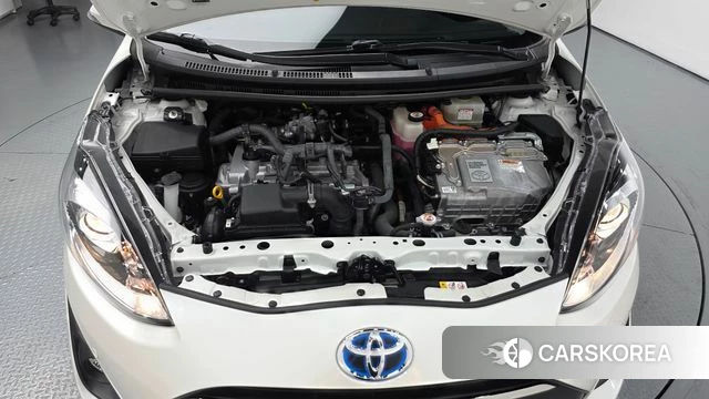 Toyota Prius C id 4873307 из Кореи 27