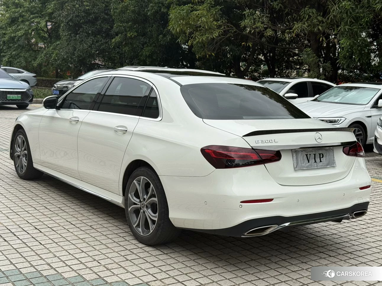 Mercedes-Benz E-Class 2022 Белый из Китая, фото 6