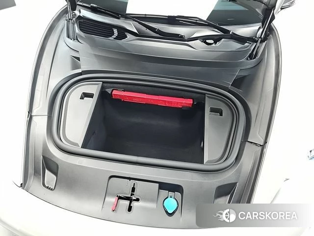 Porsche Taycan id 4917136 из Кореи 16