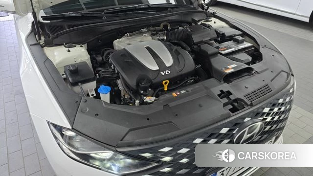 Hyundai The New Grandeur IG id 4687625 из Кореи 28