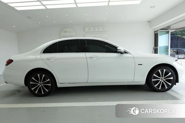 Mercedes-Benz E-Class W213 id 5028386 из Кореи 16
