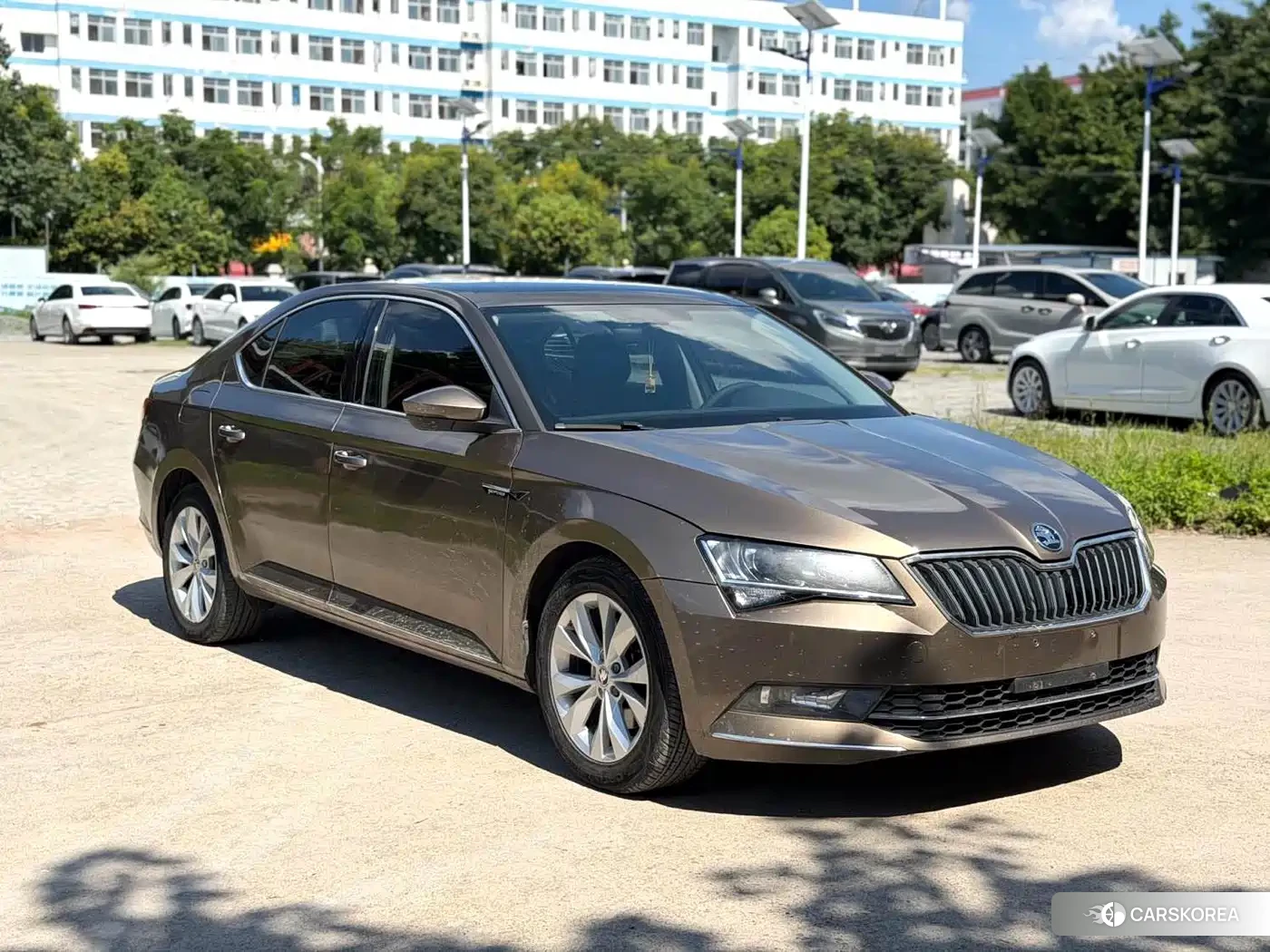 Skoda Superb 2018 Champagne/brown из Китая, фото 6