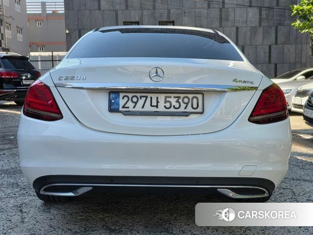 Mercedes-Benz C-Class W205 id 5028432 из Кореи 16