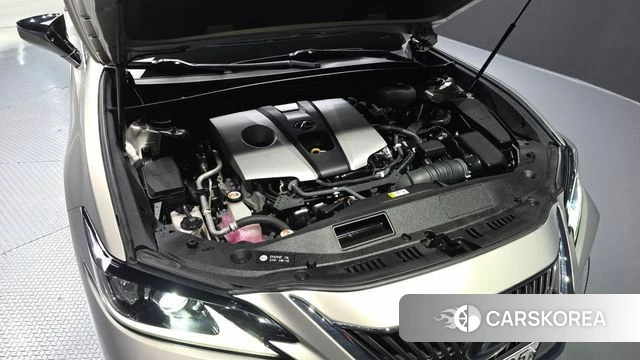 Lexus ES300h 7th generation id 4952540 из Кореи 28